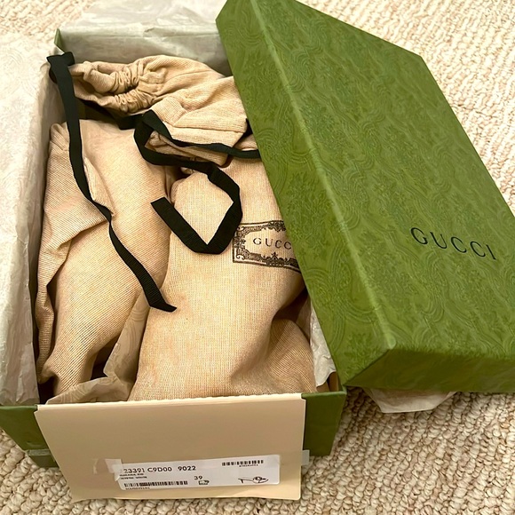 Gucci Blondie Leather Sandals - Picture 4 of 6